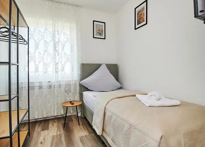 Rg Living - A2, H2o-therme & Free Parking 아파트 *